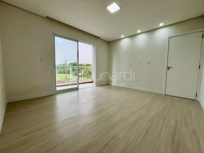 Foto Casa com 3 Suítes