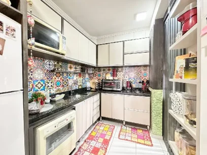 Foto Apartamento com 2 Dormitórios