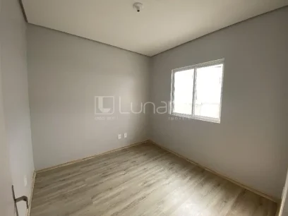 Foto Apartamento com 2 Dormitórios