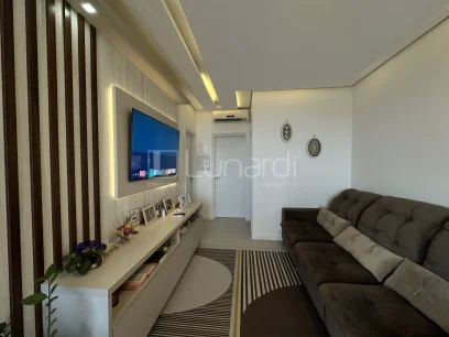 Foto Apartamento com 2 Dormitórios