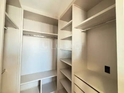 Foto Apartamento com 3 Dormitórios
