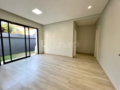 Foto Casa com 3 Suítes