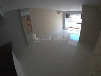 Foto Apartamento com 3 Dormitórios
