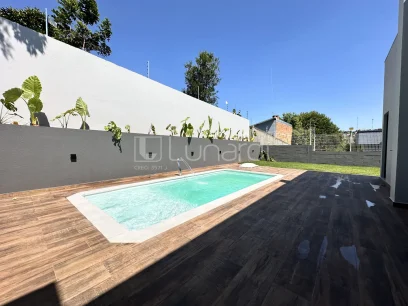 Foto Casa com 3 Dormitórios