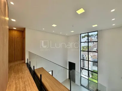 Foto Casa com 3 Suítes