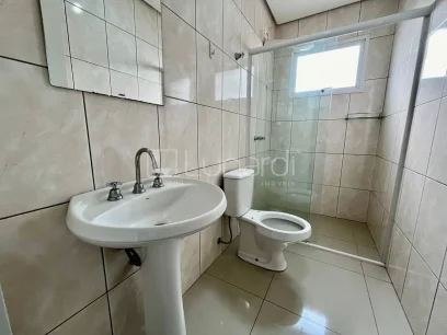 Foto Apartamento com 2 Dormitórios