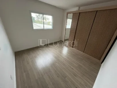 Foto Apartamento com 2 Suítes