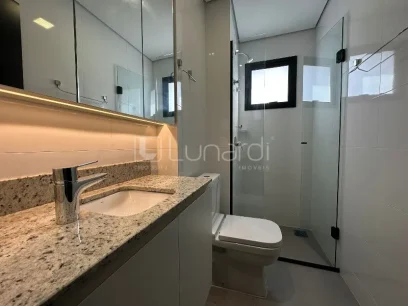 Foto Apartamento Duplex com 3 Suítes