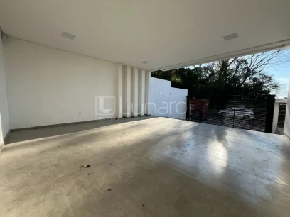 Foto Casa com 3 Dormitórios