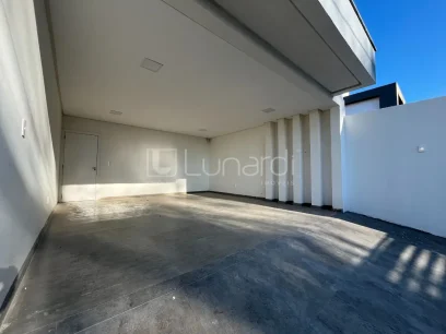 Foto Casa com 3 Dormitórios