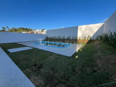 Foto Casa com 3 Dormitórios