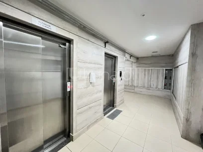 Foto Apartamento com 2 Dormitórios