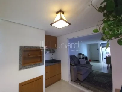 Foto Apartamento com 2 Dormitórios