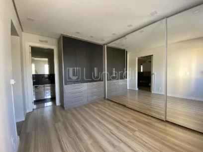 Foto Apartamento com 2 Dormitórios