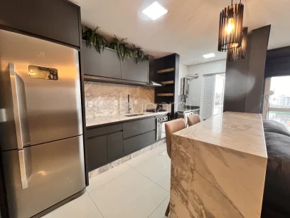 Foto Apartamento com 2 Dormitórios