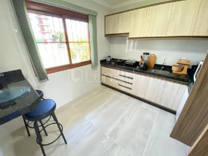 Foto Casa com 3 Dormitórios