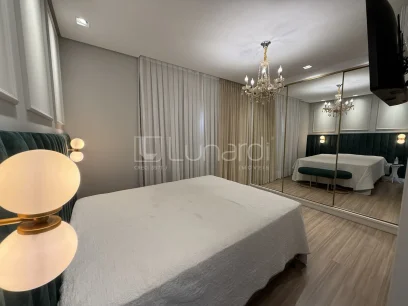 Foto Apartamento com 2 Dormitórios