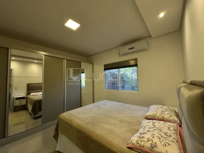 Foto Apartamento com 2 Dormitórios