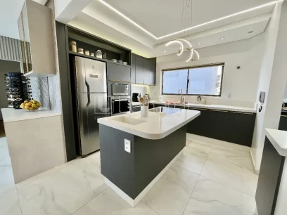 Foto Apartamento com 3 Dormitórios