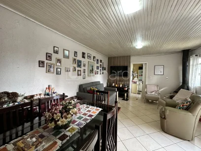 Foto Casa com 3 Dormitórios