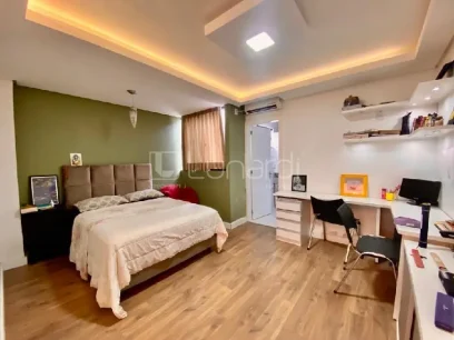 Foto Casa com 4 Suítes