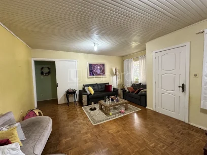 Foto Casa com 3 Dormitórios