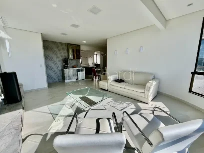 Foto Apartamento com 3 Dormitórios
