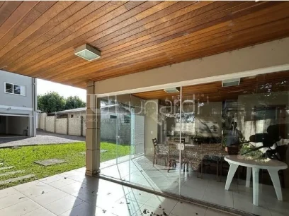 Foto Sobrado com 2 Suítes