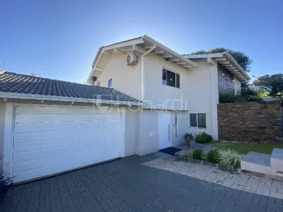 Foto Casa com 3 Dormitórios