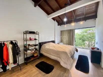 Foto Casa com 4 Suítes