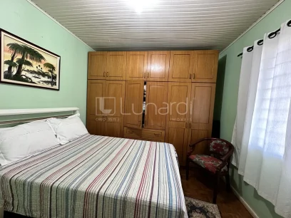 Foto Casa com 3 Dormitórios