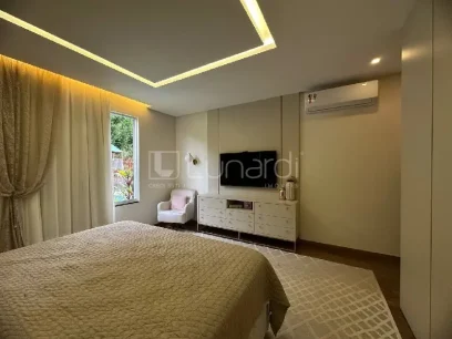 Foto Casa com 3 Suítes