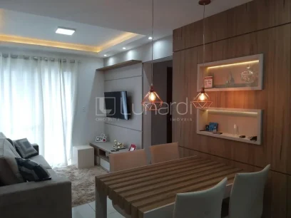 Apartamento com 2 Dormitórios