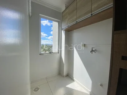 Foto Apartamento com 2 Dormitórios