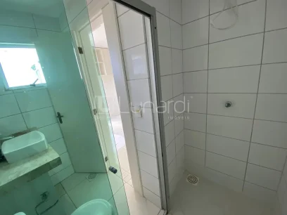 Foto Apartamento com 2 Dormitórios