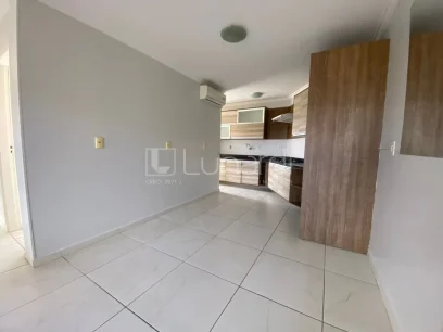 Foto Apartamento com 2 Dormitórios