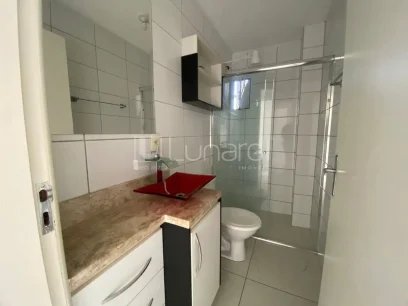 Foto Apartamento com 2 Dormitórios