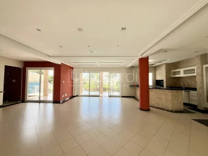 Foto Casa com 3 Suítes