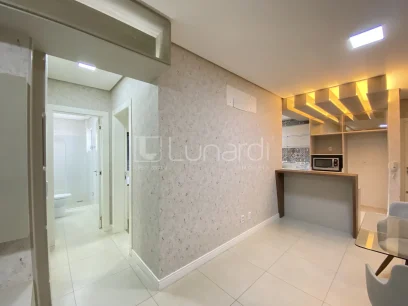 Foto Apartamento com 2 Dormitórios