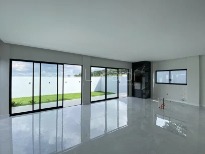 Foto Casa com 3 Suítes