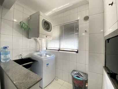 Foto Apartamento com 3 Dormitórios