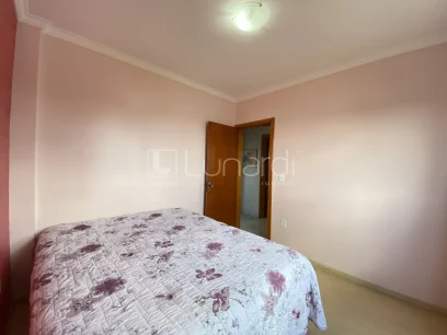 Foto Apartamento com 3 Dormitórios