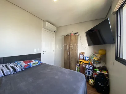 Foto Apartamento com 2 Dormitórios