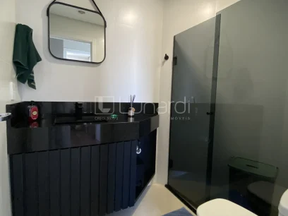 Foto Apartamento com 2 Dormitórios