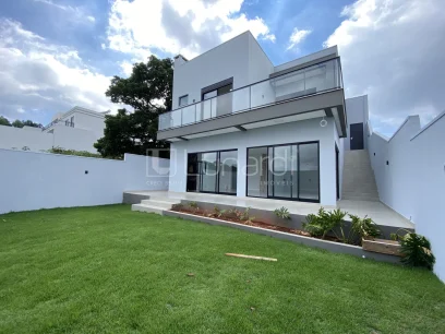 Foto Casa com 3 Suítes