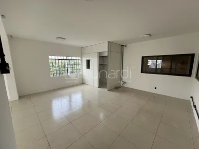 Foto Barracão