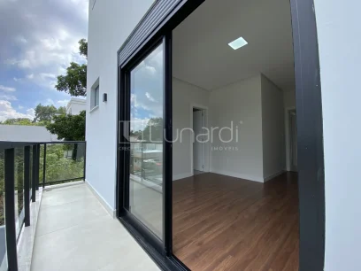 Foto Casa com 3 Suítes