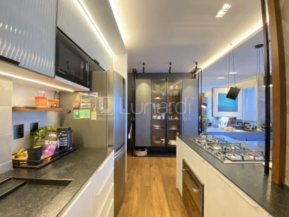 Foto Apartamento com 2 Dormitórios