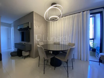 Foto Apartamento com 2 Dormitórios