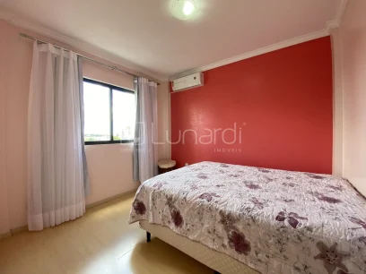 Foto Apartamento com 3 Dormitórios